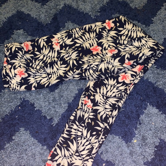 FLORAL RUE21 LEGGINGS - Picture 1 of 1